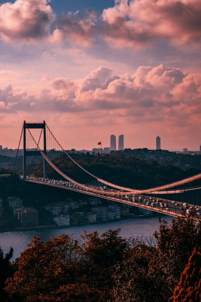 A beautiful view of bridge and other scenery.